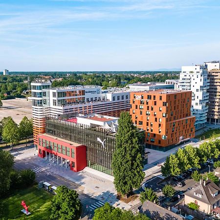 Ac Hotel By Marriott Страсбург Экстерьер фото